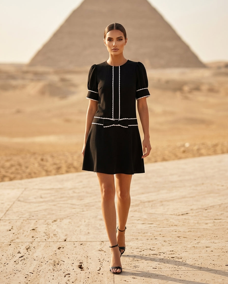 Contrast Scallop Trim Bow Detail Short Sleeve Shift Dress